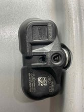 Load image into Gallery viewer, WHEEL RIM Highlander 11-13 17x7-1/2 ALLOY 17x7-1/2, 5 lug, 4-1/2" - NW485047
