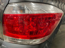 Load image into Gallery viewer, TAIL LIGHT LAMP ASSEMBLY Highlander 2011 11 2012 12 2013 13 Right - NW484989
