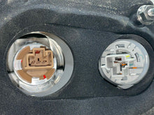 Load image into Gallery viewer, TAIL LIGHT LAMP ASSEMBLY Highlander 2011 11 2012 12 2013 13 Left - NW484990
