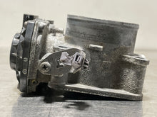 Load image into Gallery viewer, Throttle Body Honda Crosstour 2013 - NW484975
