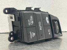 Load image into Gallery viewer, Temperature Controls Honda Crosstour 2013 - NW484769
