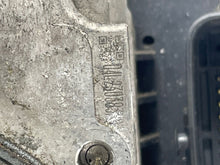 Load image into Gallery viewer, ABS Pump  HIGHLANDER 2009 - NW484501

