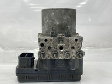 Load image into Gallery viewer, ABS Pump  HIGHLANDER 2009 - NW484501
