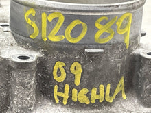 Load image into Gallery viewer, THROTTLE BODY Camry Highlander Rav 4 Avalon 05 06 - 10 - NW484976
