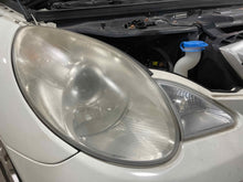 Load image into Gallery viewer, HEADLIGHT LAMP ASSEMBLY R320 R350 R500 R63 06 07 08 09 10 Right - NW485327

