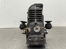 Load image into Gallery viewer, AIR RIDE COMPRESSOR R320 R350 R500 R63 2006-2013 - NW485102
