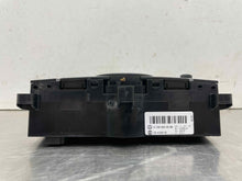 Load image into Gallery viewer, REAR TEMPERATURE CONTROLS ML350 ML500 R320 R350 R500 R63 06-08 - NW485320
