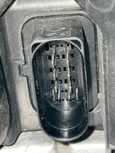 Load image into Gallery viewer, HEADLIGHT LAMP ASSEMBLY Audi A6 2009 09 2010 10 2011 11 Right - NW485322
