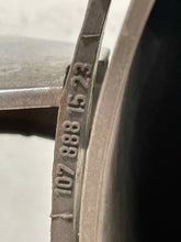 Load image into Gallery viewer, GRILLE Mercedes 380SL 380SLC 560SL 72 73 74 75 76 - 89 - NW485926
