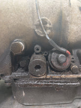 Load image into Gallery viewer, Transmission  MERCEDES 560 1986 - NW486212
