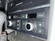 Load image into Gallery viewer, FRONT TEMPERATURE CONTROLS Audi Q7 2013 13 2014 14 2015 15 - NW485931
