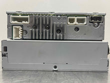 Load image into Gallery viewer, CD PLAYER Infiniti M35 M45 2006 06 2007 07 - NW486077
