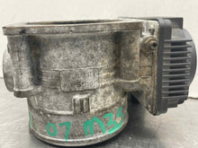 Load image into Gallery viewer, THROTTLE BODY Infiniti G35 Maxima M35 2006 06 2007 07 - NW486194
