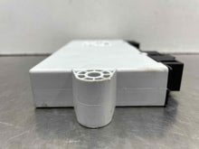 Load image into Gallery viewer, BODY CONTROL MODULE COMPUTER 528i 535i 535i Gt 550i 550i Gt 640I 09-17 - NW486381

