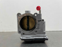 Load image into Gallery viewer, THROTTLE BODY Lexus IS250 GS300 2006 06 2007 07 2008 08 2009 09 10 11 - NW486761
