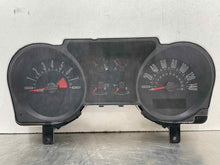 Load image into Gallery viewer, SPEEDOMETER CLUSTER Ford Mustang 2007 07 - NW486734
