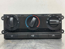 Load image into Gallery viewer, TEMPERATURE CONTROLS Ford Mustang 05 06 07 08 09 - NW486573

