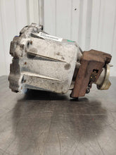 Load image into Gallery viewer, TRANSFER CASE Cadillac SRX STS 04 05 06 07 08 09 10 - NW487421
