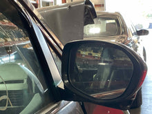 Load image into Gallery viewer, SIDE VIEW DOOR MIRROR Honda Odyssey 14 15 16 17 Right - NW469067
