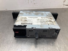 Load image into Gallery viewer, Radio BMW 525i 540i 528i M5 530i 97 98 99 00 01 02 03 AM FM Receiver - NW487322

