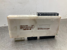 Load image into Gallery viewer, BODY CONTROL MODULE BMW 525i 750i M5 1998 98 - 03 - NW486970
