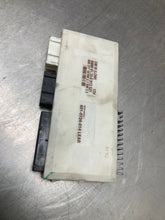 Load image into Gallery viewer, BODY CONTROL MODULE BMW 525i 750i M5 1998 98 - 03 - NW486970
