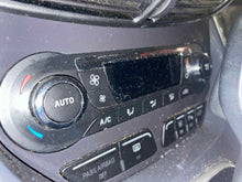 Load image into Gallery viewer, FRONT TEMPERATURE CONTROLS Ford Escape 2013 13 - NW487962
