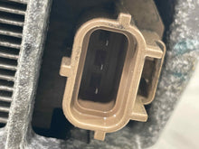 Load image into Gallery viewer, Alternator Ford Escape 2013 - NW487549
