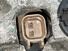 Load image into Gallery viewer, ALTERNATOR Sebring Avenger Caliber Compass Patriot 200 07-17 120 AMP - NW487550
