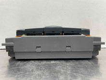 Load image into Gallery viewer, TEMPERATURE CONTROLS Kia Rondo 2007 07 2008 08 - NW487966
