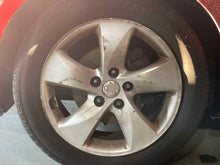 Load image into Gallery viewer, Wheel Rim Kia Rondo 2007 - NW488405
