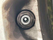 Load image into Gallery viewer, Wheel Rim Kia Rondo 2007 - NW488405
