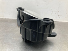 Load image into Gallery viewer, Park Lamp Light Kia Rondo 2007 - NW487861
