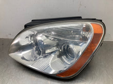 Load image into Gallery viewer, Headlight Lamp Assembly Kia Rondo 2007 - NW487979
