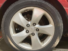 Load image into Gallery viewer, Wheel Rim Kia Rondo 2007 - NW488407
