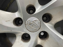 Load image into Gallery viewer, Wheel Rim Kia Rondo 2007 - NW488407
