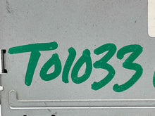 Load image into Gallery viewer, Radio Kia Rondo 2007 - NW488150
