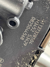 Load image into Gallery viewer, WINDSHIELD WIPER MOTOR Mercedes-Benz GLK350 10 11 12 13 14 15 - NW282664
