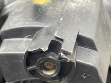 Load image into Gallery viewer, HEADLIGHT LAMP ASSEMBLY Highlander 2001 01 2002 02 2003 03 Left - NW487982
