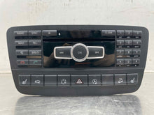 Load image into Gallery viewer, RADIO Mercedes-Benz GLA250 GLA45 2015 15 - NW488155
