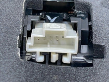 Load image into Gallery viewer, OUTER TAIL LIGHT LAMP E300 E350 E400 E550 E63 11 12 13 Left - NW488825
