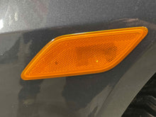 Load image into Gallery viewer, SIDE MARKER LAMP LIGHT E300 E350 E400 E550 E63 10 11 12 13 Left - NW488627
