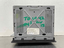 Load image into Gallery viewer, RADIO Rainier Escalade Escalade ESV Escalade Avalanche 03-05  AM FM CD - NW488755
