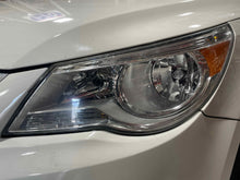 Load image into Gallery viewer, HEADLIGHT LAMP ASSEMBLY Volkswagen Routan 09 10 11 12 13 14 Left - NW488683
