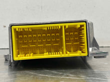 Load image into Gallery viewer, Computer Volkswagen Routan 2011 - NW488524
