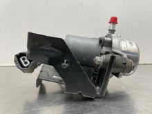 Load image into Gallery viewer, AIR INJECTION PUMP SMOG Volvo S40 V50 2004 04 2005 05 2006 06 2007 07 - NW488932

