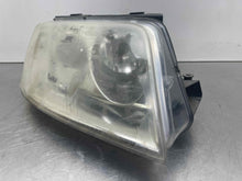 Load image into Gallery viewer, HEADLIGHT LAMP ASSEMBLY Volkswagen Passat 01 02 03 04 05 Right - NW489150
