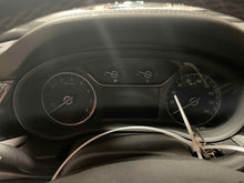 Load image into Gallery viewer, Speedometer Cluster Buick Regal 2018 - NW489284
