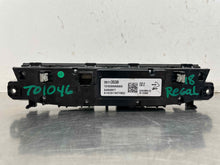 Load image into Gallery viewer, Temperature Controls Buick Regal 2018 - NW489145
