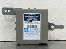 Load image into Gallery viewer, TRANSFER CASE CONTROL MODULE COMPUTER 4 Runner 2003-2009 - NW489422
